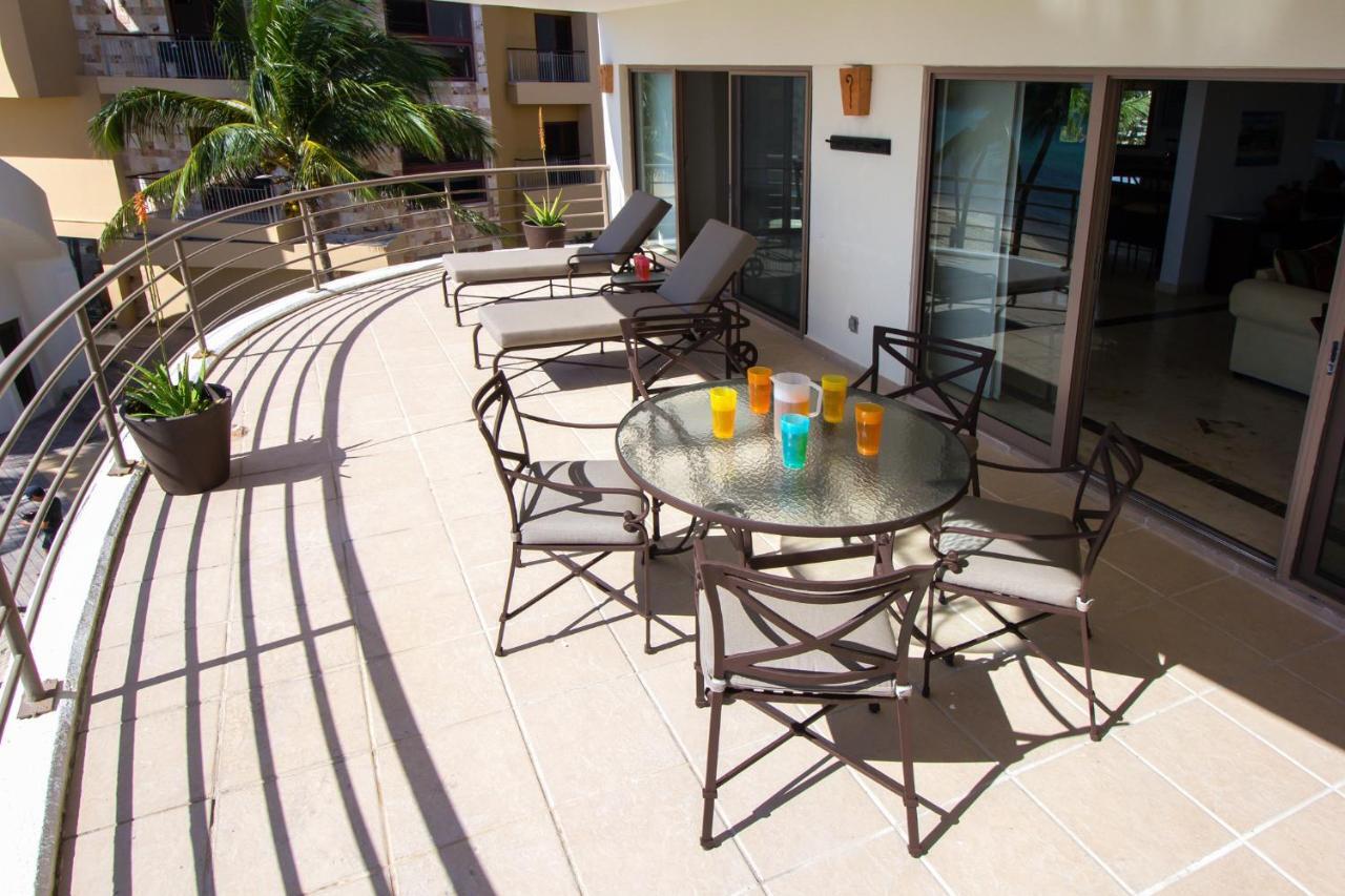 Corto Maltes 205 Ocean Front 2 Bdrs Playa del Carmen
